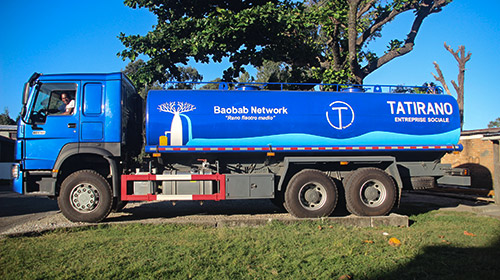 The new Baobab Network water truck prepares to get to work